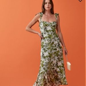 reformation nikita dress in green floral- size 8